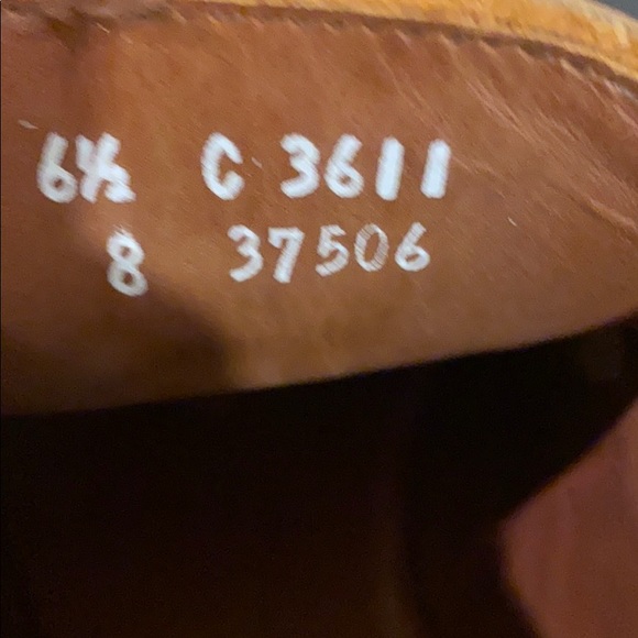 ALLEN EDMONDS Boots Men’s 6.5.-7 Women’s 8-8.5